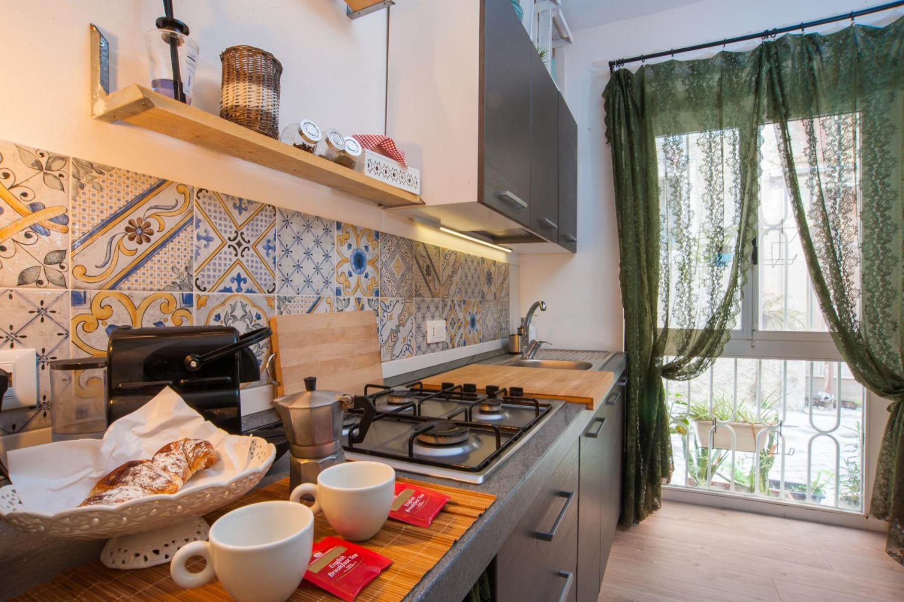 Homes4Holidays - Artistic Nest Сиракузы Экстерьер фото